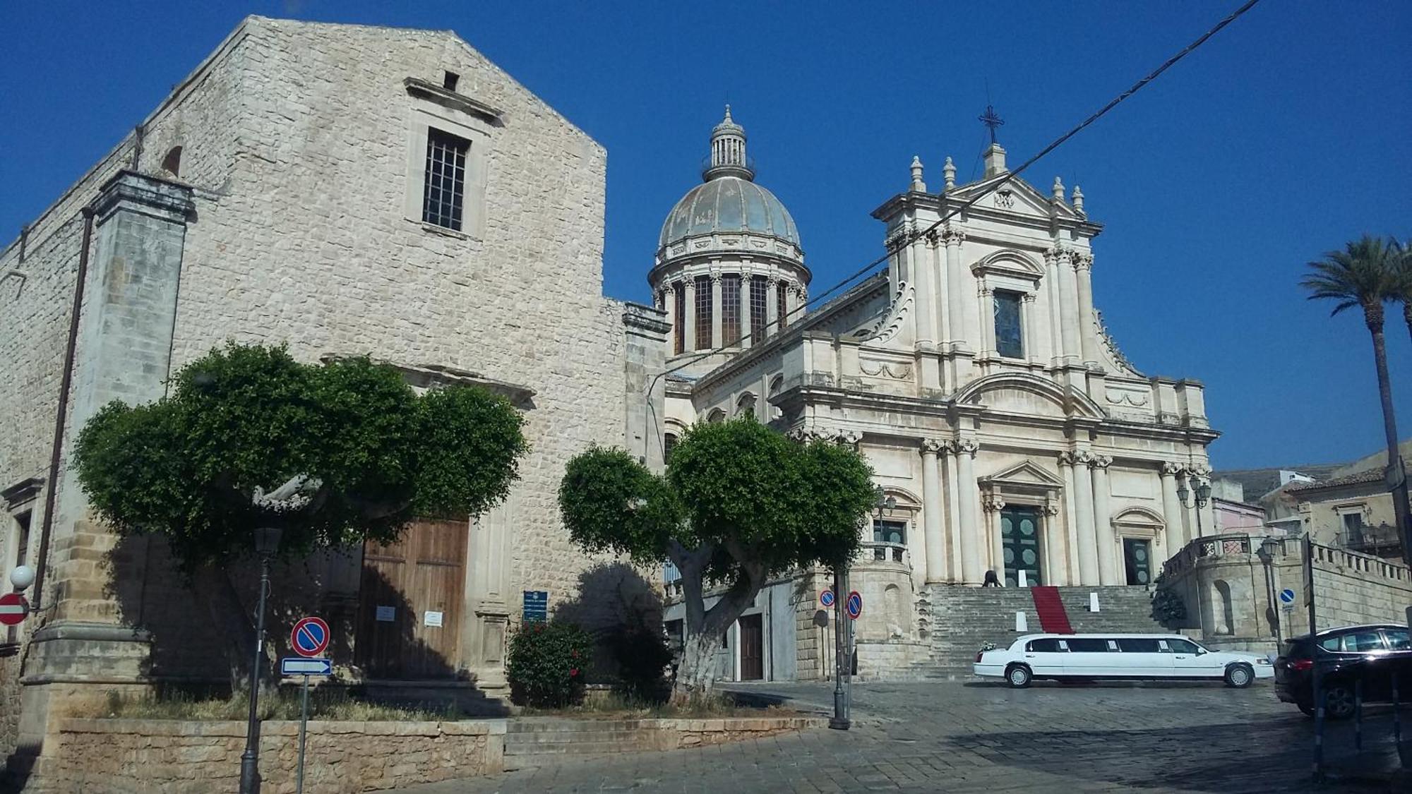Вілла Vista Mare Tra I Luoghi Di Montalbano Пунта-Секка Екстер'єр фото
